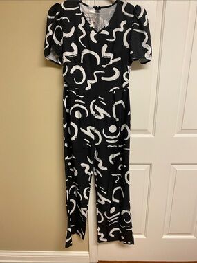 SHEIN Black & White Abstract Print Jumpsuit